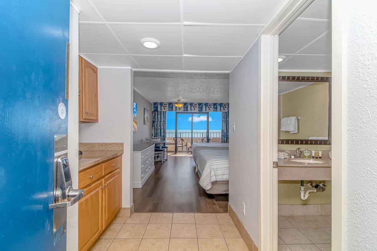 Ocean Reef Resort - Direct Oceanfront Studio - Nicely Updated! Perfect For 2-4 Guests! Unit 401 Мертл-Біч Екстер'єр фото